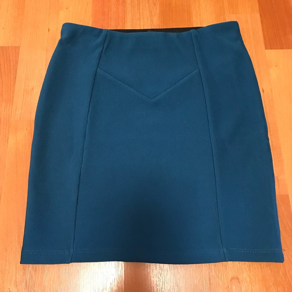 🤖Dark teal skirt 🤖